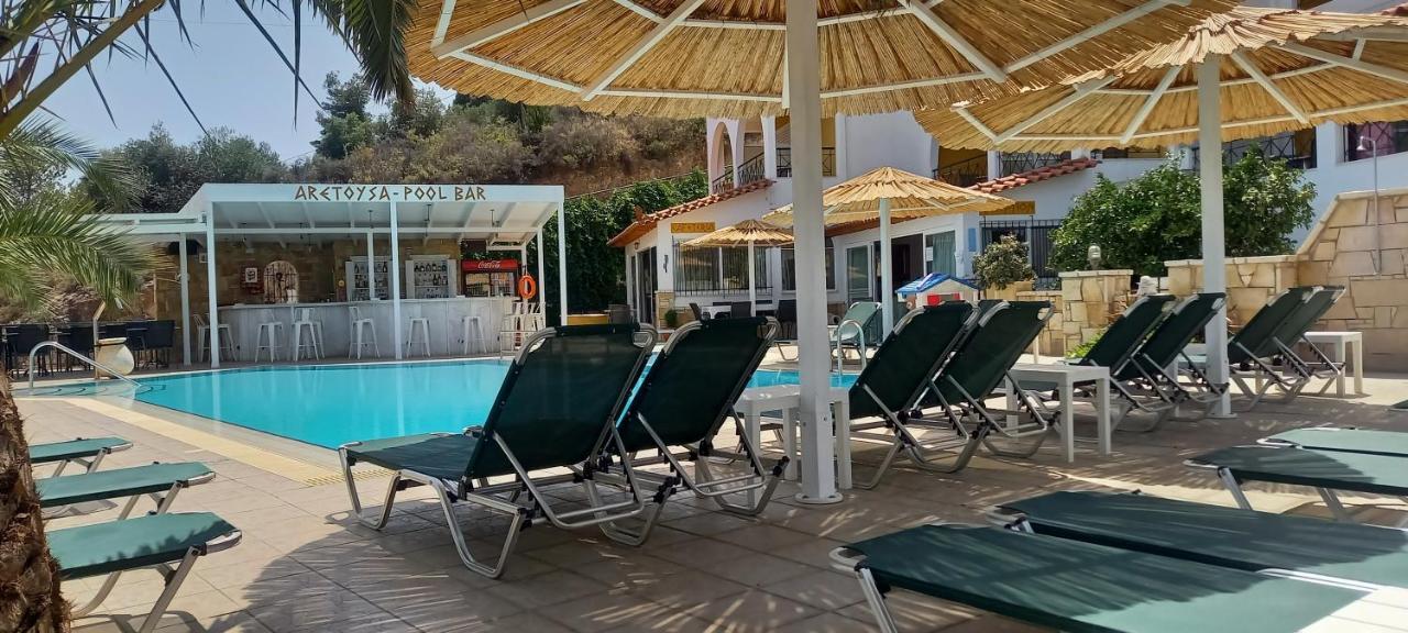 Apart Otel Aretousa