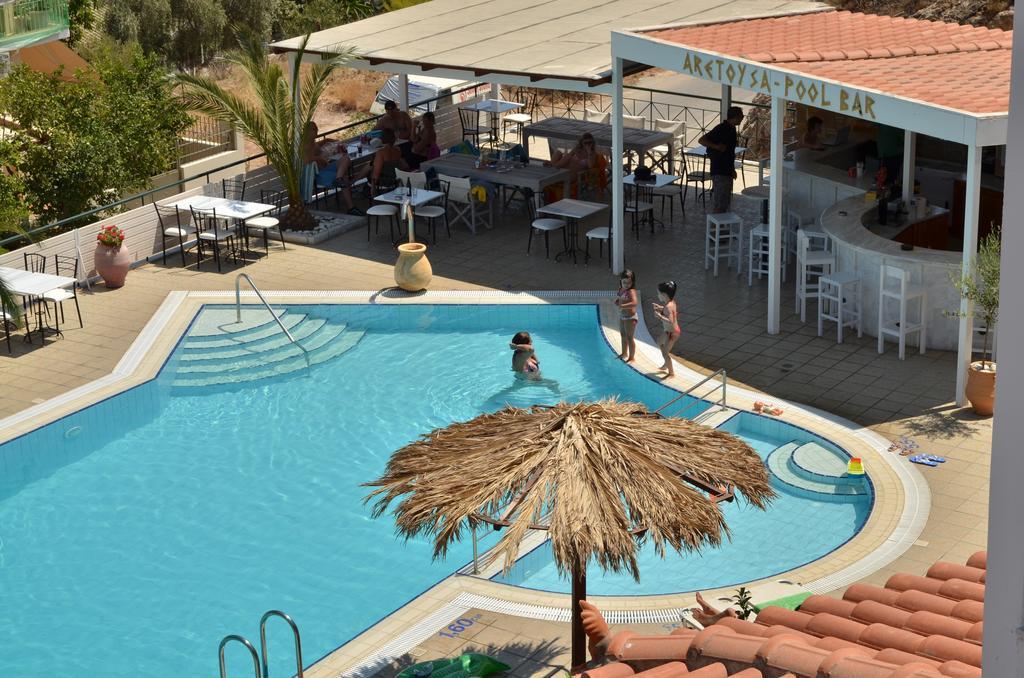 Apart Otel Aretousa 2*