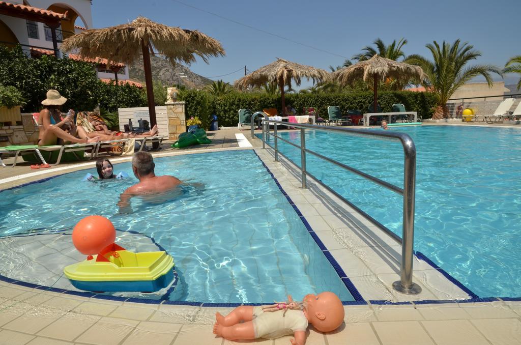 Aretousa Apart Otel Tolón